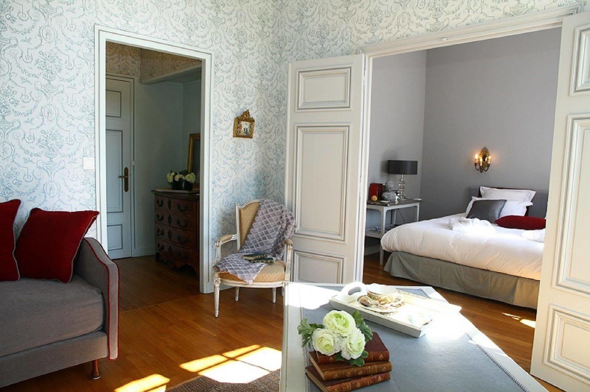 Chateau De La Giraudiere Villeny ภายนอก รูปภาพ